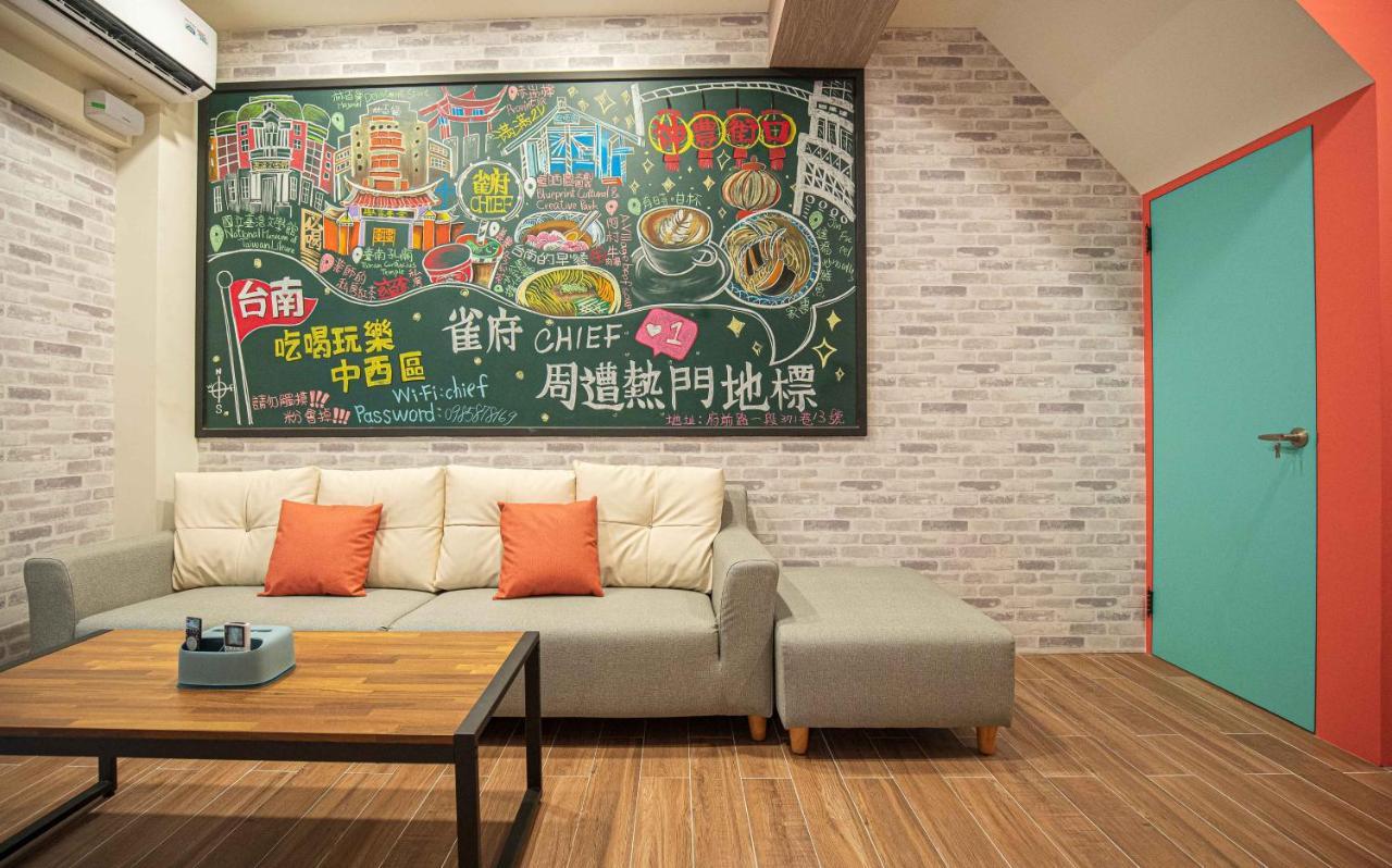 Chief Homestay Tainan Eksteriør billede