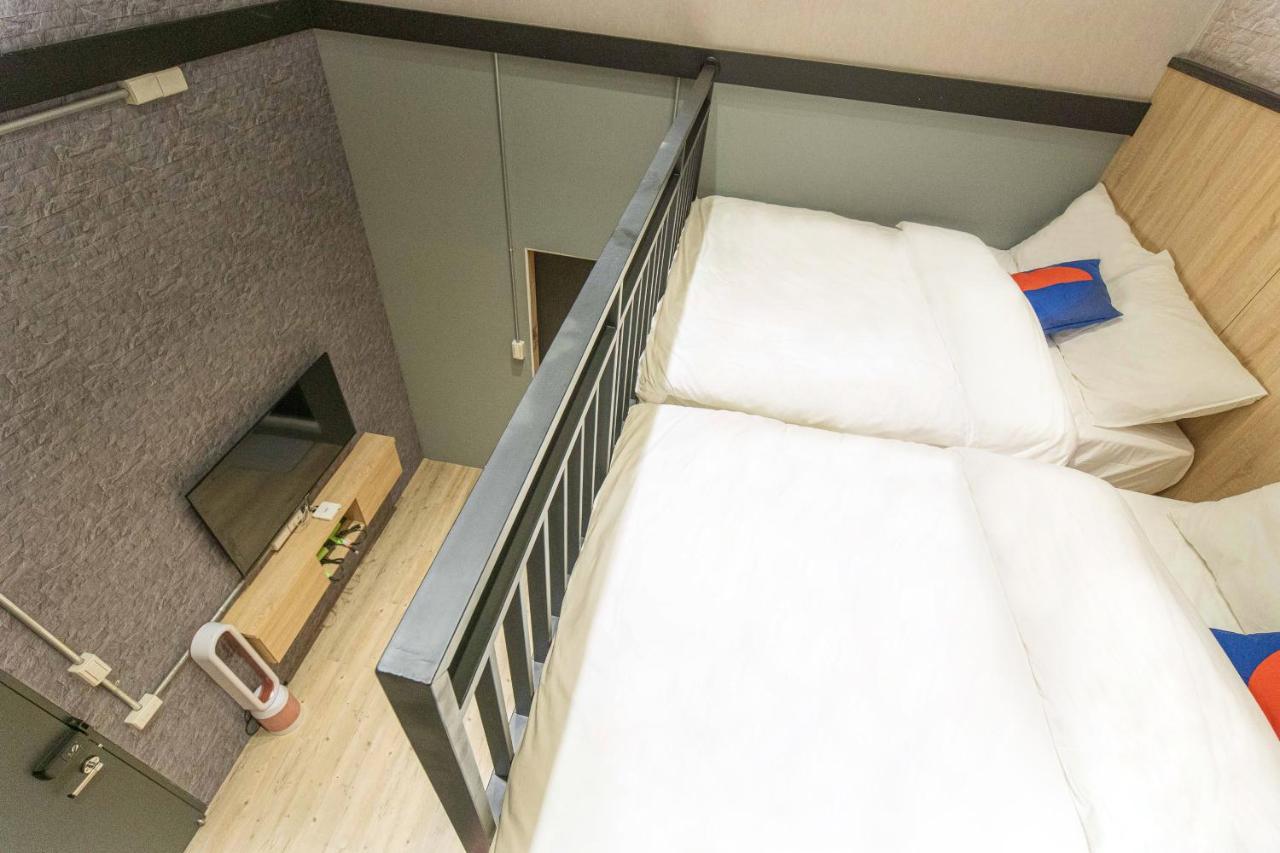 Chief Homestay Tainan Eksteriør billede